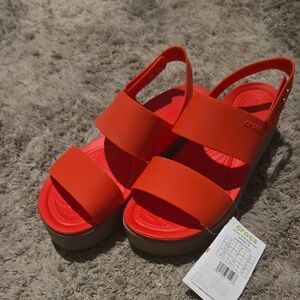 CROCS Brooklyn Low Wedge Vibrant Red Sandals.